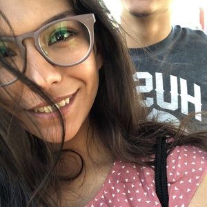 Meet your Posher, Destiny